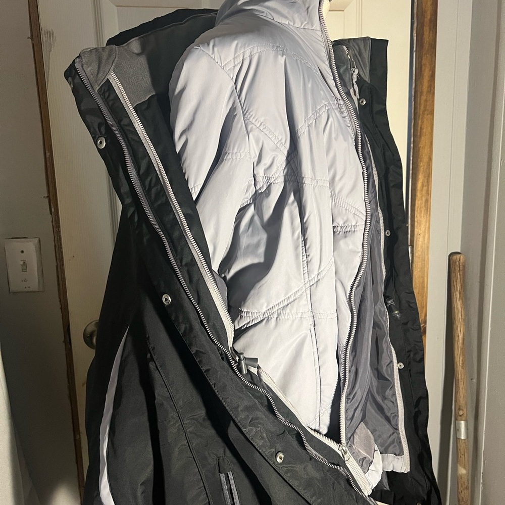 Rothschild Black and White Men's Puffer Jacket